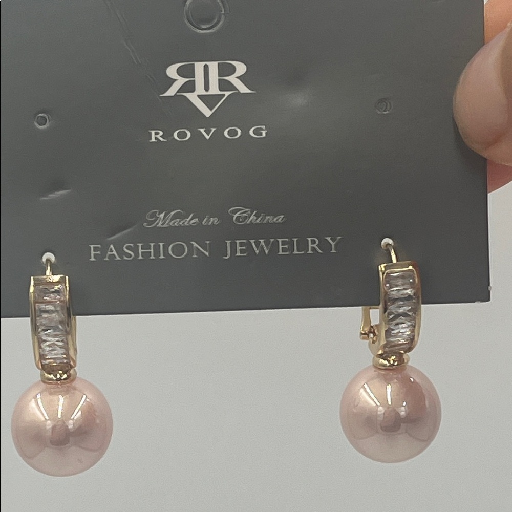 ROVOG Gold and Pink Pearl Earrings